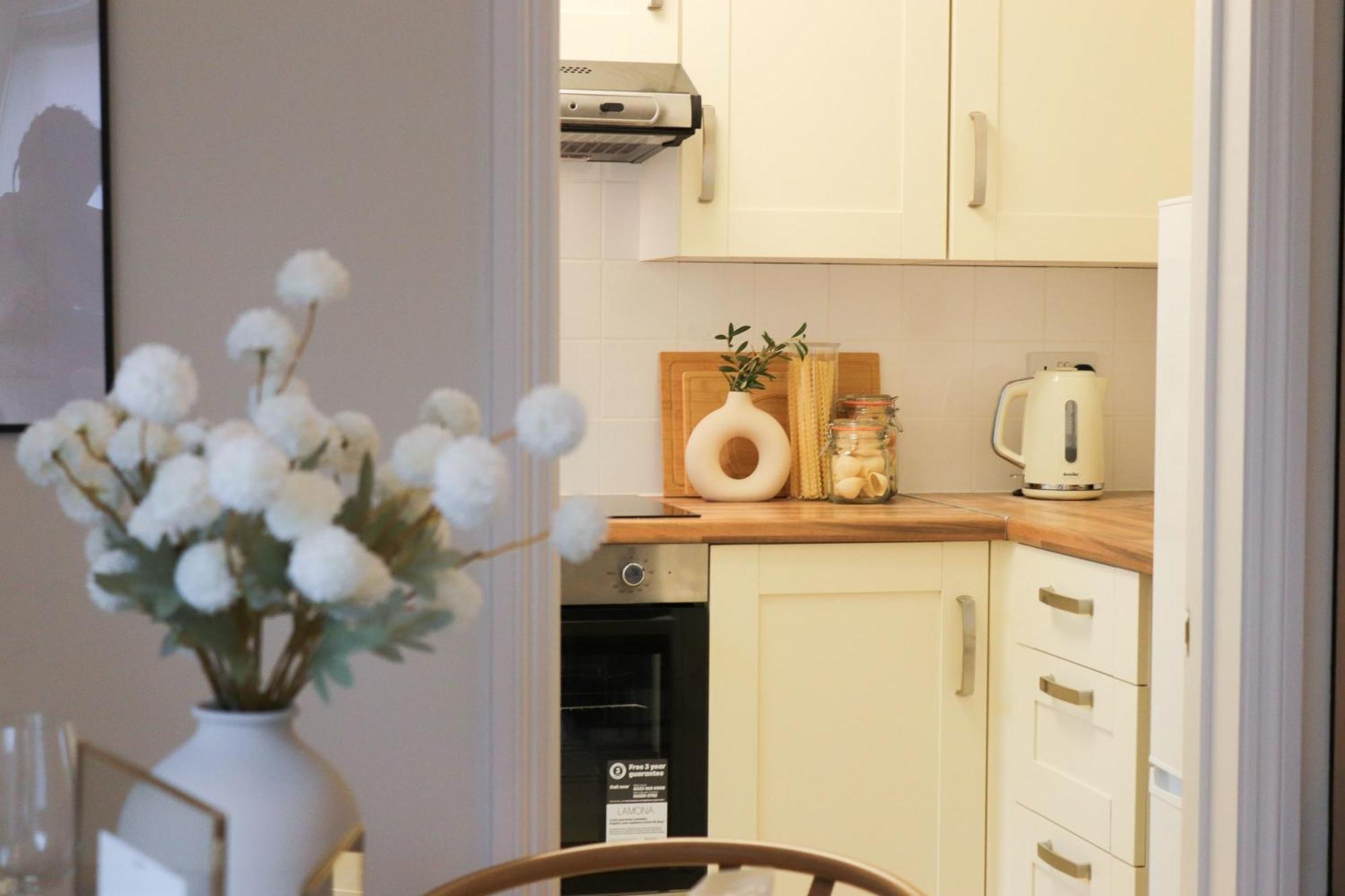Apartment Hidden Haven With Free Parking *